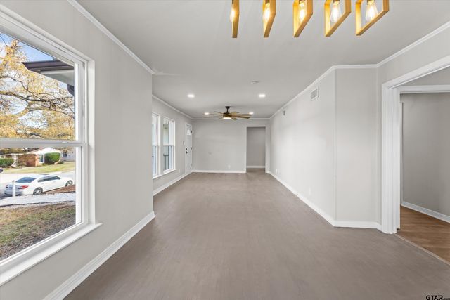 1330 Graham Dr., Tyler, TX 75701