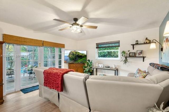 14544 SW 76th Street, Miami, FL 33183