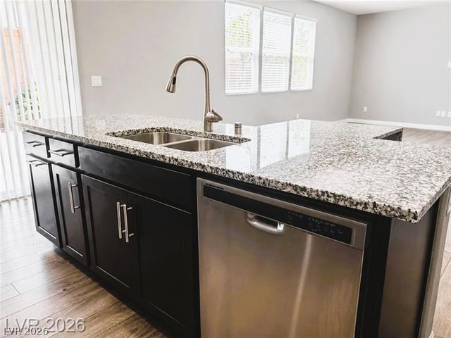 7861 Hamilton Pool Drive, Las Vegas, NV 89113