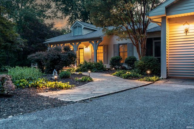 2200 E Boonville New Harmony Road, Evansville, IN 47725