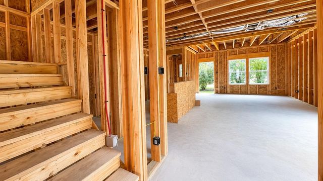 293 Capetown Drive, Montgomery, TX 77356