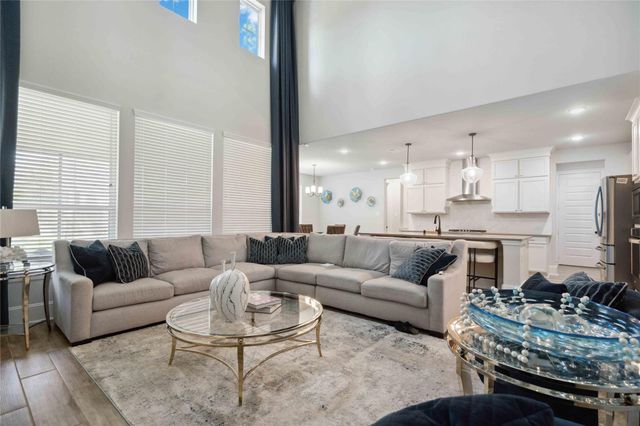 17464 Chestnut Cove Drive, Conroe, TX 77302