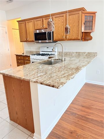 3094 Kensington Ct, Connoquenessing Twp, PA 16053