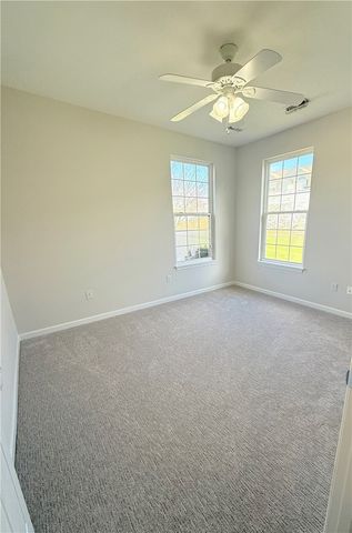 3094 Kensington Ct, Connoquenessing Twp, PA 16053