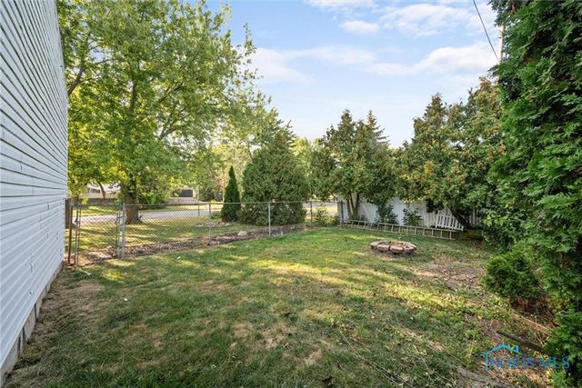 28855 Starlight, Perrysburg, OH 43551