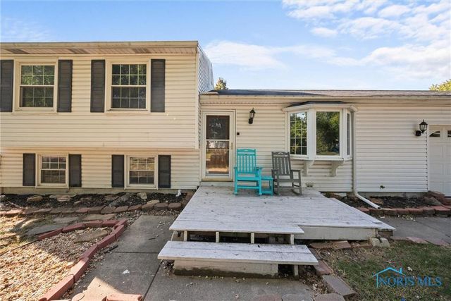 28855 Starlight, Perrysburg, OH 43551