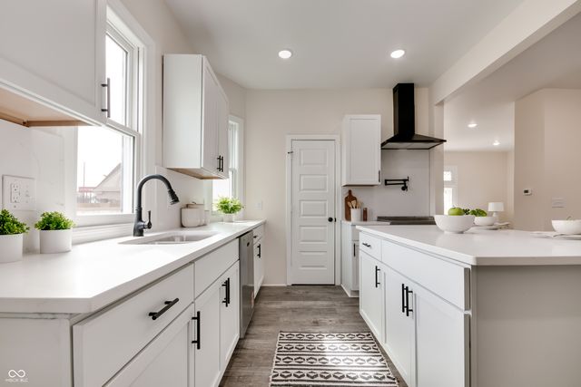 19 N Ritter Avenue, Indianapolis, IN 46219