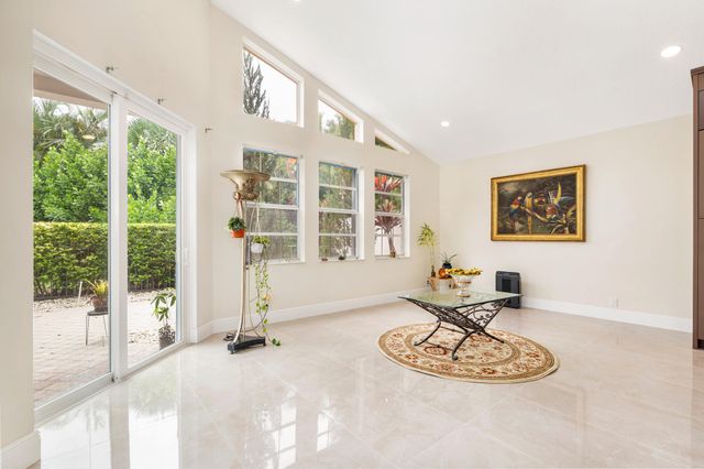 999 Lytham Court, West Palm Beach, FL 33411