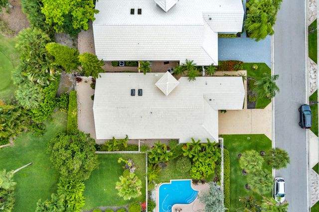 999 Lytham Court, West Palm Beach, FL 33411