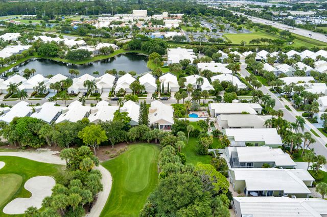 999 Lytham Court, West Palm Beach, FL 33411