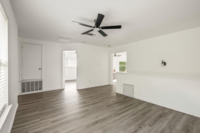 1408 Water Spaniel WAY, Round Rock, TX 78664
