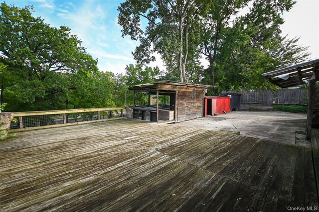 14527 13th Avenue, Whitestone, NY 11357