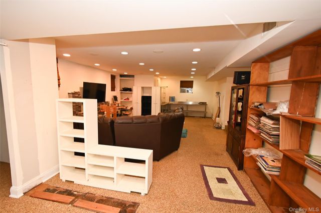 14527 13th Avenue, Whitestone, NY 11357