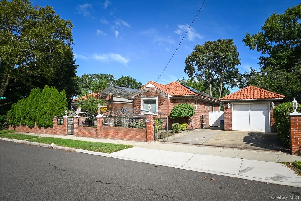 14527 13th Avenue, Whitestone, NY 11357 — photo 2