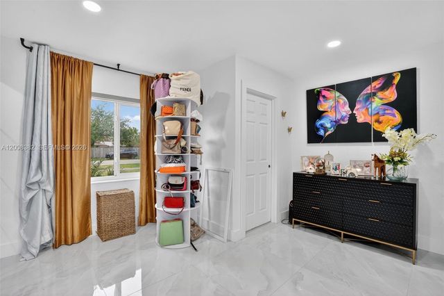 18931 SW 97th Ave, Cutler Bay, FL 33157