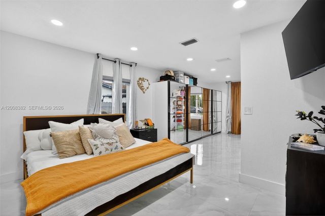 18931 SW 97th Ave, Cutler Bay, FL 33157