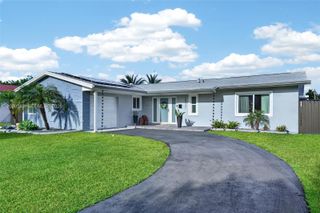 18931 SW 97th Ave, Cutler Bay, FL 33157