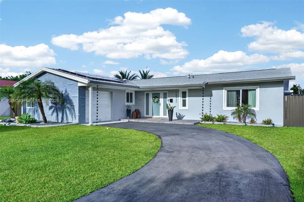 18931 SW 97th Ave, Cutler Bay, FL 33157