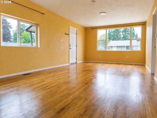 10316 Se LIEBE St, Portland, OR 97266