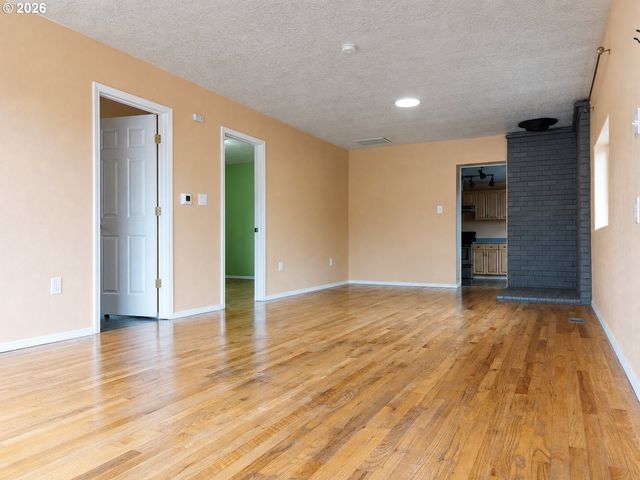 10316 Se LIEBE St, Portland, OR 97266