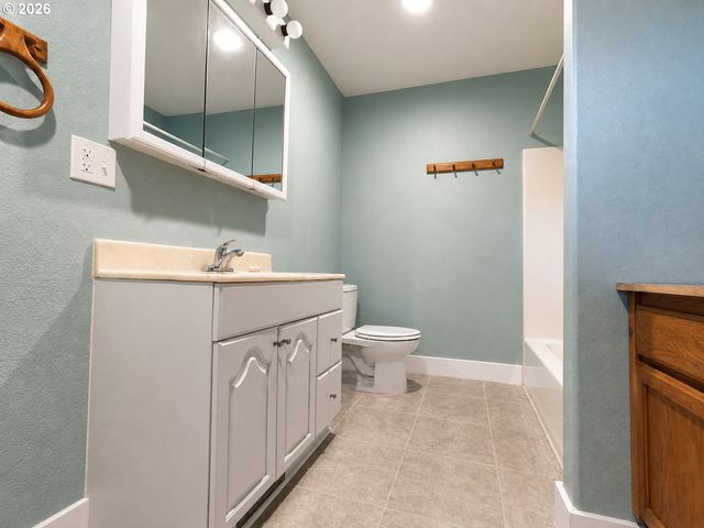 10316 Se LIEBE St, Portland, OR 97266
