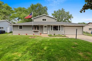 1248 APRIL LANE, Green Bay, WI 54304