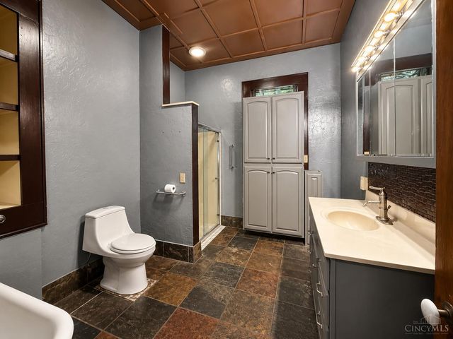 339 Bernard Road, New Vienna, OH 45159