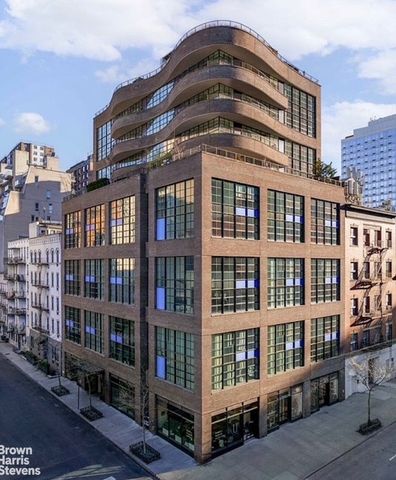 456 W 19th St Apt 4A, New York City, NY 10011