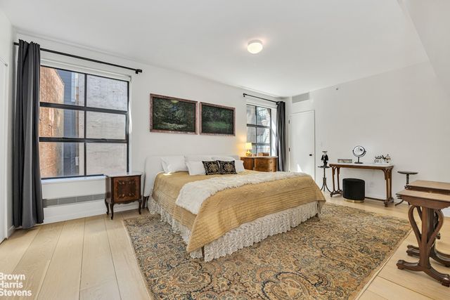456 W 19th St Apt 4A, New York City, NY 10011
