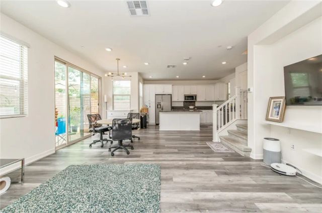 2205 Strawberry Court, Upland, CA 91786