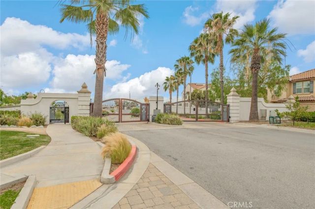 2205 Strawberry Court, Upland, CA 91786