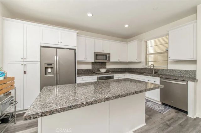 2205 Strawberry Court, Upland, CA 91786