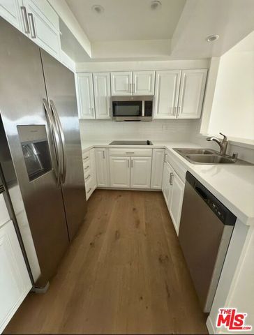 18069 Coastline Drive 9, Malibu, CA 90265