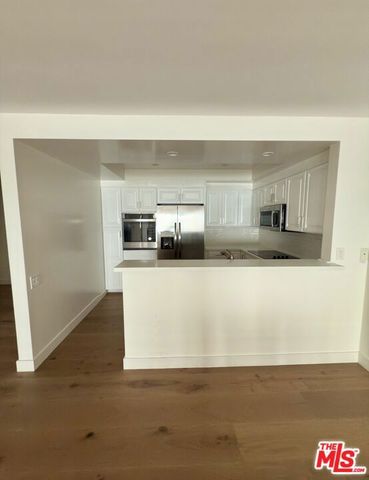 18069 Coastline Drive 9, Malibu, CA 90265