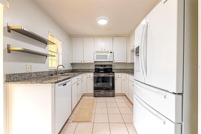 170 COQUINA BAY DRIVE, St Petersburg, FL 33705