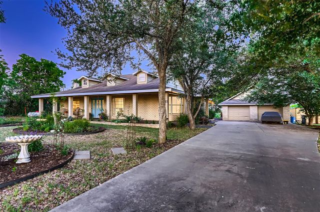 900 Williamson RD, Kyle, TX 78640