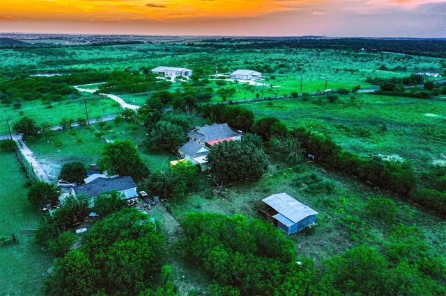 900 Williamson RD, Kyle, TX 78640