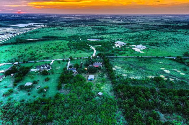 900 Williamson RD, Kyle, TX 78640