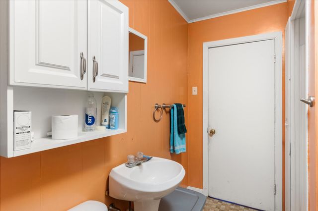 101 SE County Road 2240, Corsicana, TX 75109