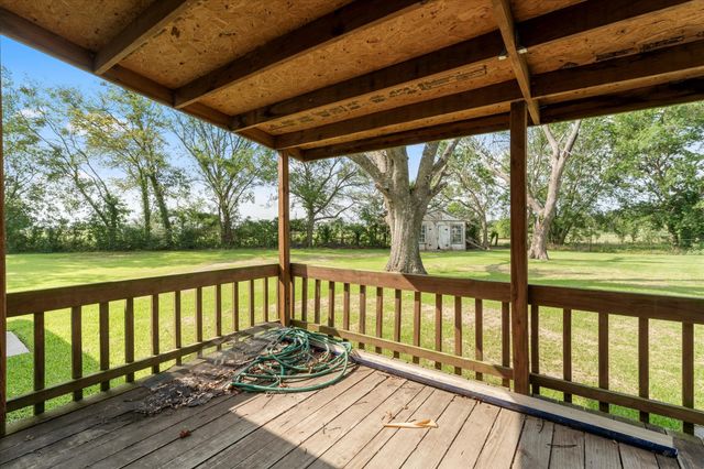 101 SE County Road 2240, Corsicana, TX 75109