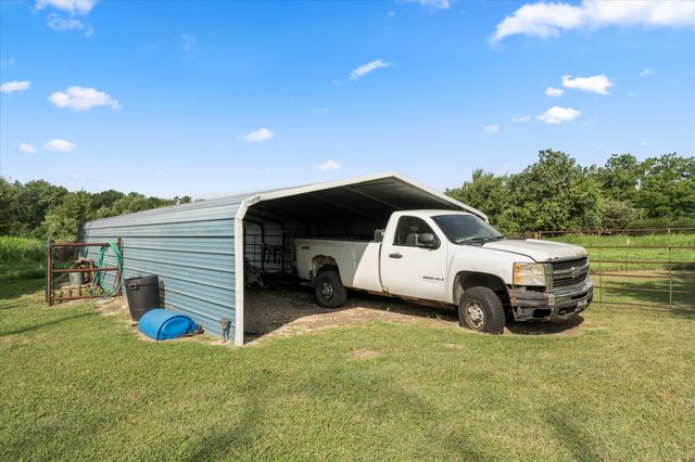 101 SE County Road 2240, Corsicana, TX 75109