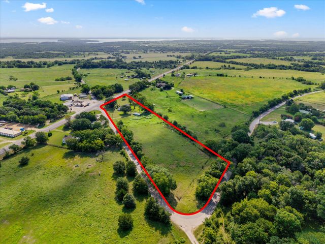 101 SE County Road 2240, Corsicana, TX 75109