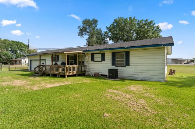 101 SE County Road 2240, Corsicana, TX 75109