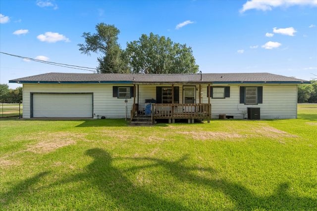 101 SE County Road 2240, Corsicana, TX 75109