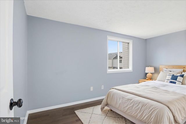 8418 WHITE FEATHER CT, Lorton, VA 22079