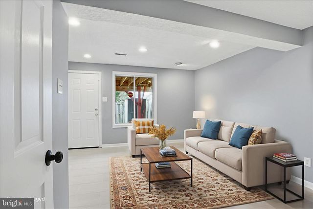 8418 WHITE FEATHER CT, Lorton, VA 22079