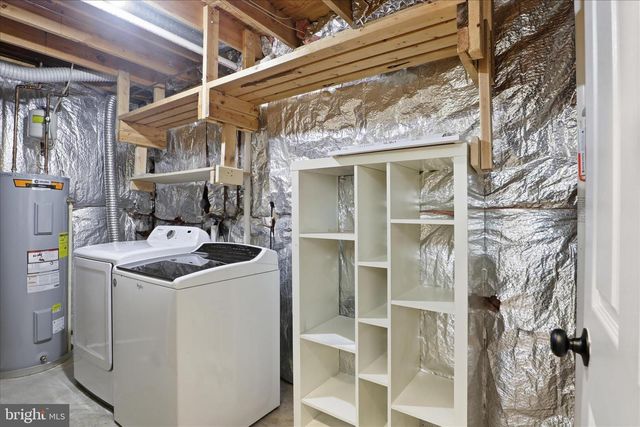 8418 WHITE FEATHER CT, Lorton, VA 22079