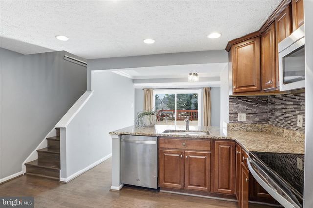 8418 WHITE FEATHER CT, Lorton, VA 22079