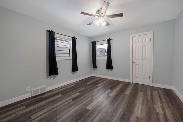 4500 S Packard AVENUE, Cudahy, WI 53110