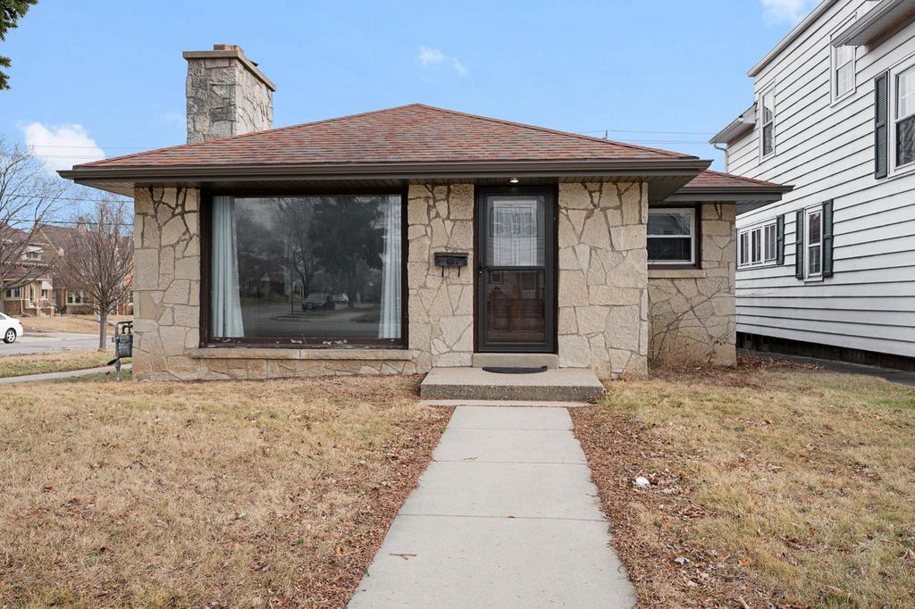 4500 S Packard AVENUE, Cudahy, WI 53110